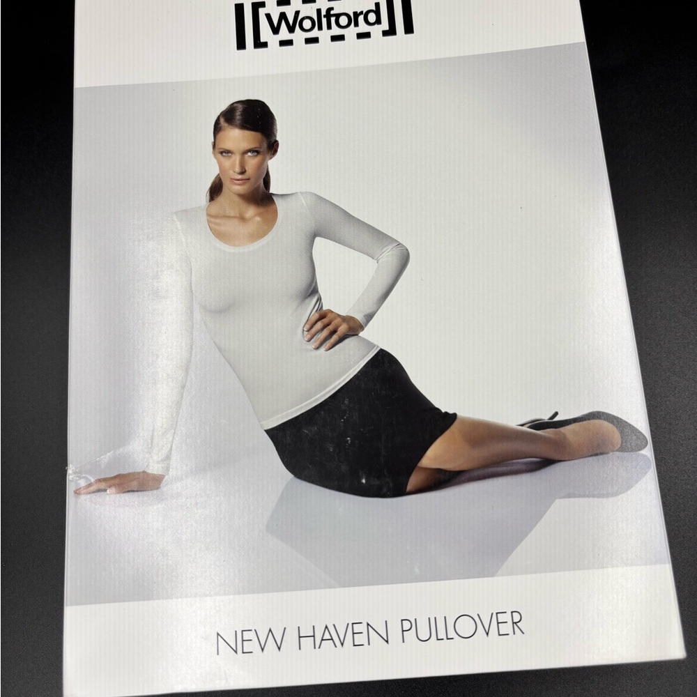 Wolford White Size New Haven Pullover